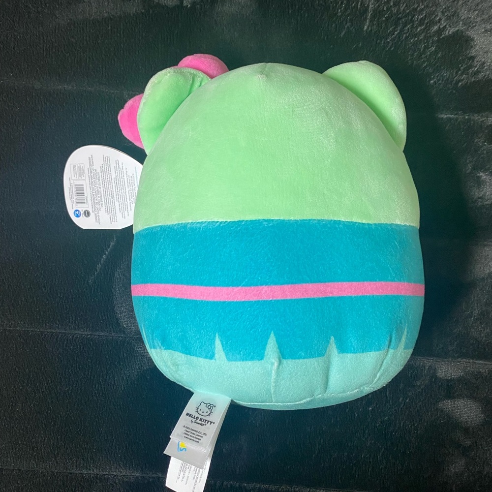 3/$20 Hello Kitty Frankenstein Squishmallow - Picture 4 of 5